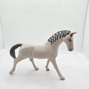 Jument Trakehner exclusive 98269 - Schleich