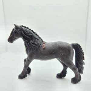 Jument Frison 13749 - Schleich