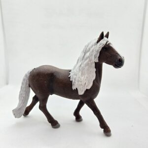 Etalon Forêt Noire 13897 - Schleich
