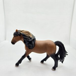 Etalon Islandais exclusif 98982 - Schleich