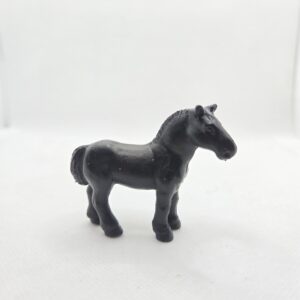 Cheval noir "Classics" 12401 - Schleich