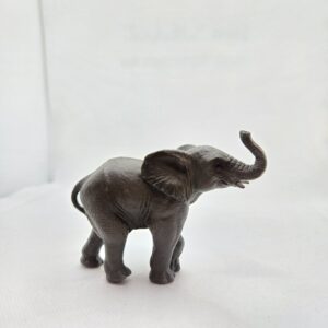 Guépard Schleich Référence : 14143  Année de sortie : 1998