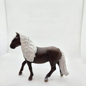 Jument Forêt noire 13898 - Schleich