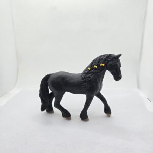Jument Frison exclusive 42437 - Schleich