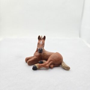 Poulain Quarter Horse couché 51532 - Papo