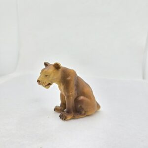 Lionne assise 14037 - Schleich