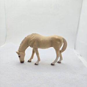 Jument Akhal-Teke 13701 - Schleich