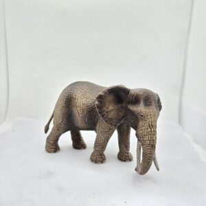 Le Monde de Marie - Site de vente de figurines neuves et occasions Schleich, Papo, Collecta. Accessoires de modélisme et figurines rares.