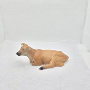 Vache Brune couchée 13201 - Schleich