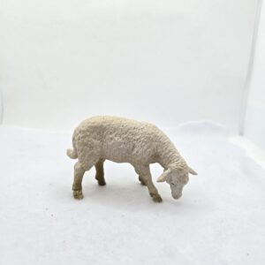Brebis broutant 13226 - Schleich