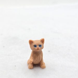 Chaton marron, assis 42501 - Schleich